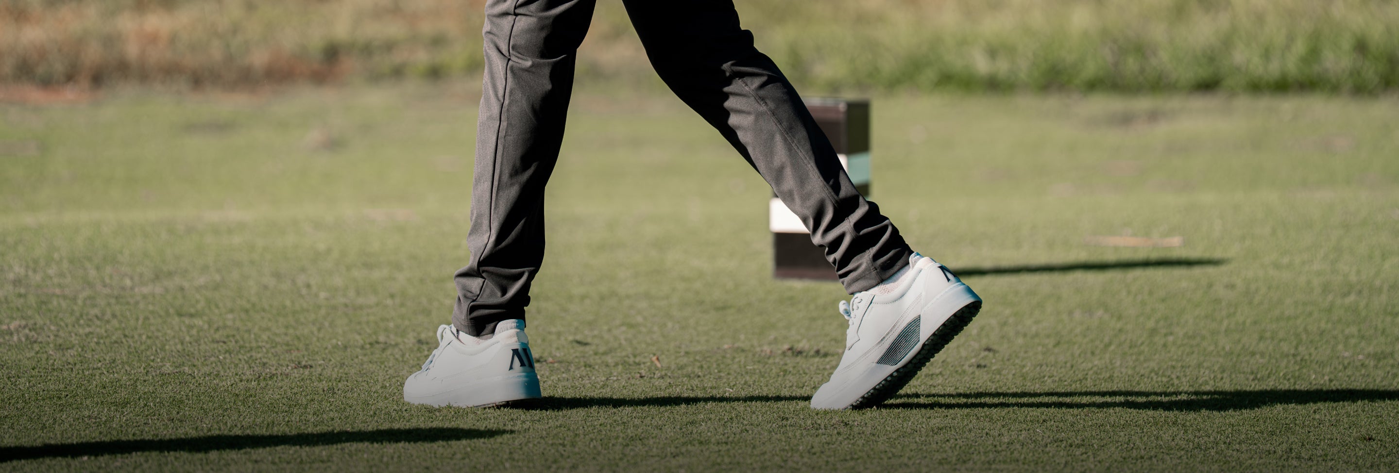 The Beta Longwing is a masterclass in craftsmanship and performance, blending premium leather and waterproof nubuck with modern golf technology.