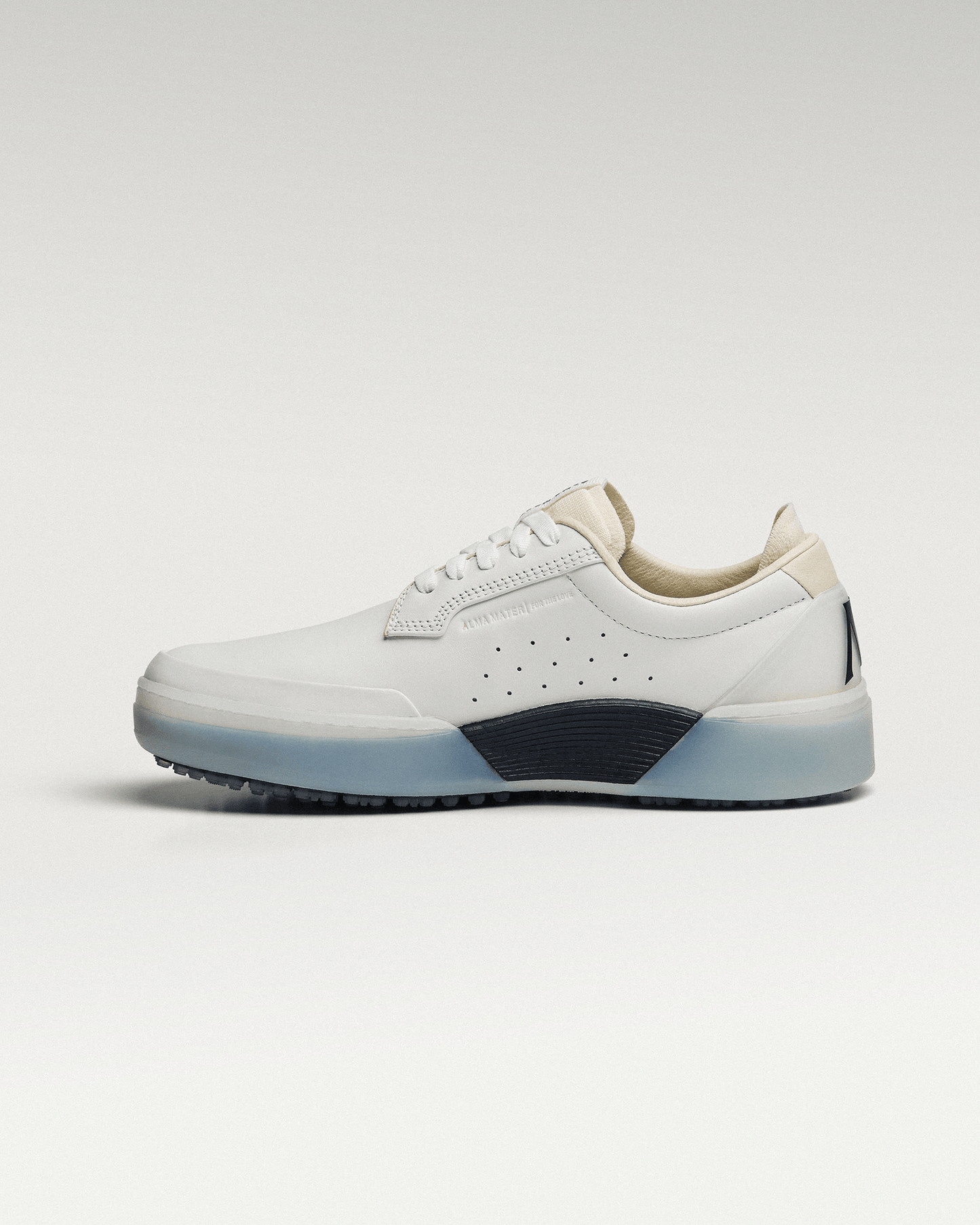 M Beta Derby - White / Navy