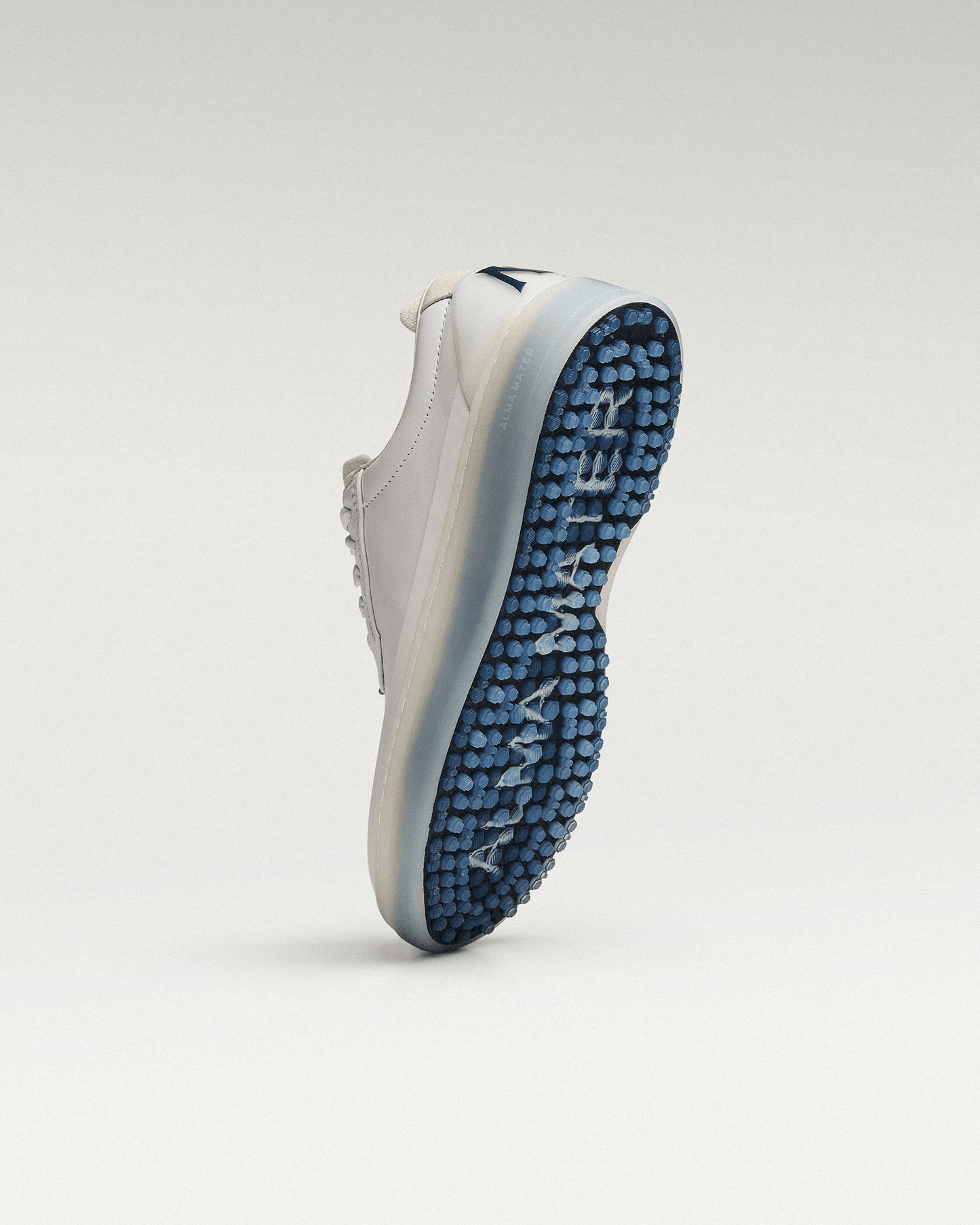 M Beta Derby - White / Navy