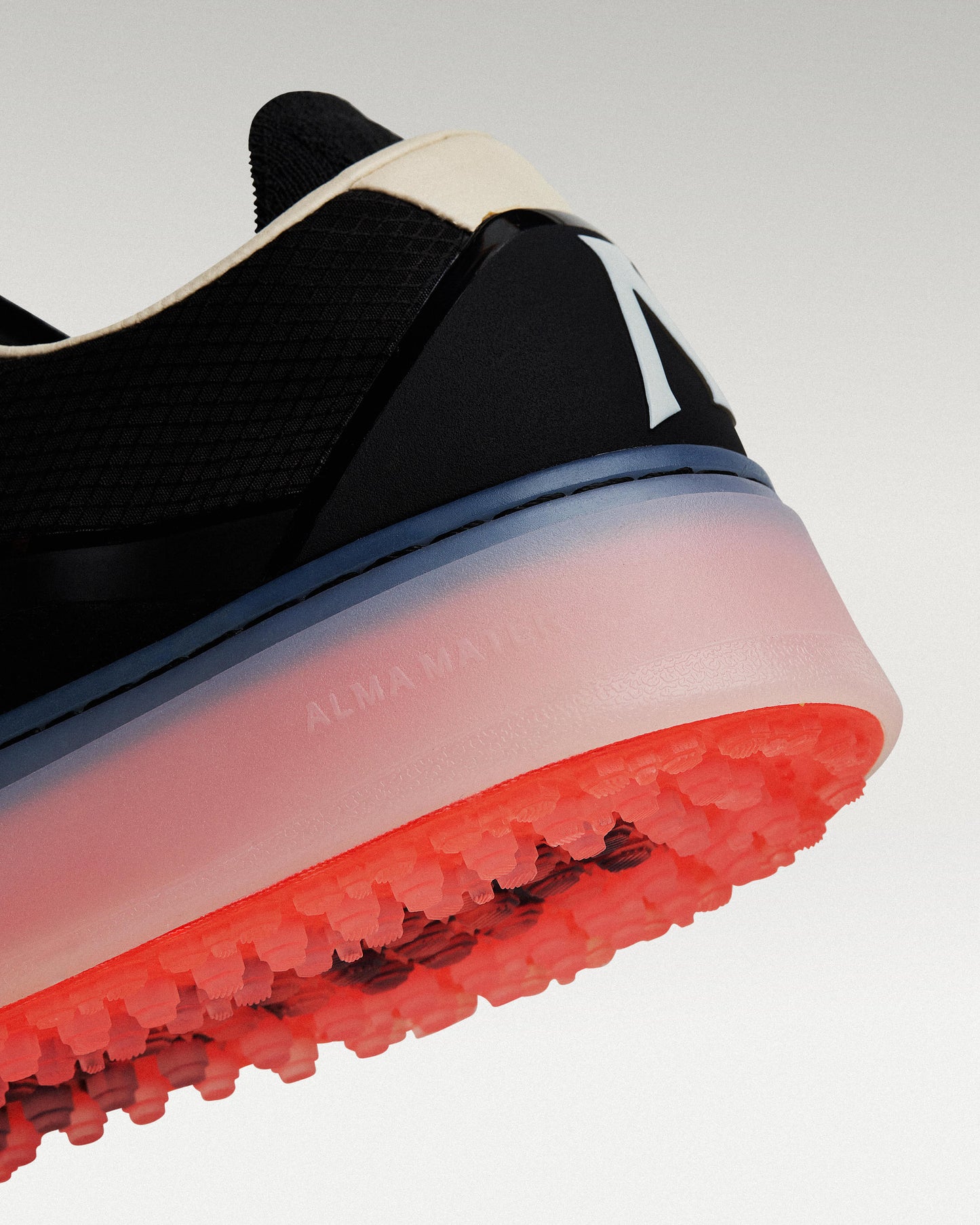 Close-up of heel and midsole detail on Beta Lite golf shoe