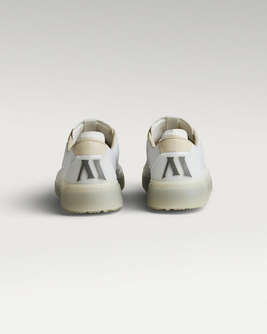 Back view of white and grey Beta Lite golf shoes with heel detail