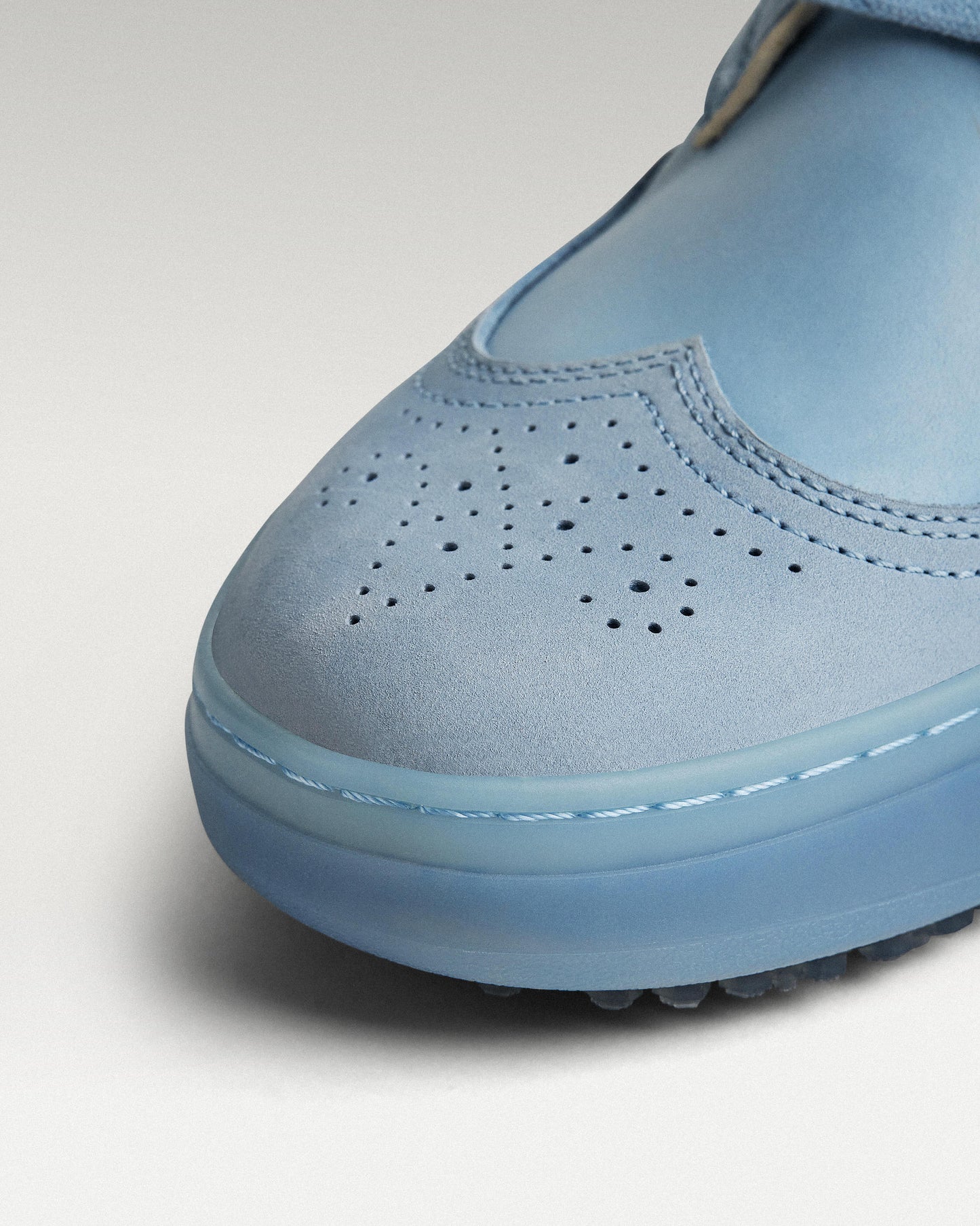 Close-up of Sky leather upper and toe box detail on Beta Longwing golf shoe