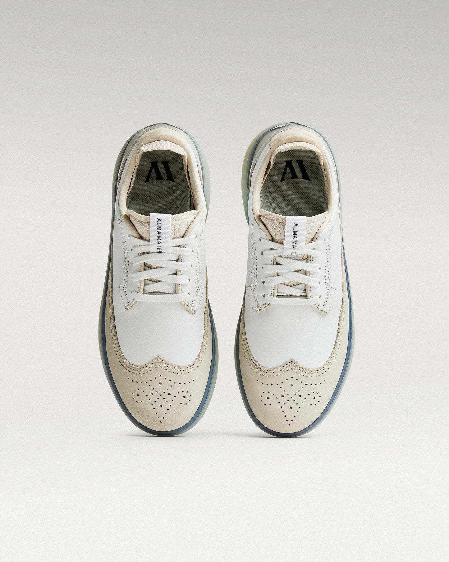 Top view of White/Navy Beta Longwing golf shoes