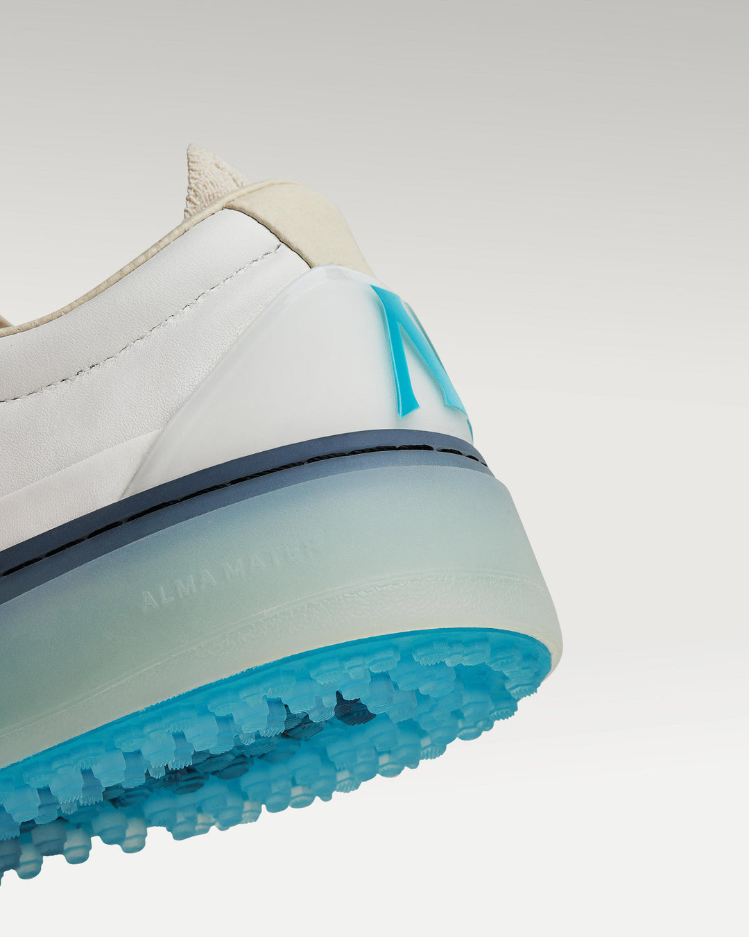 Beta Derby (W) - White / Aqua