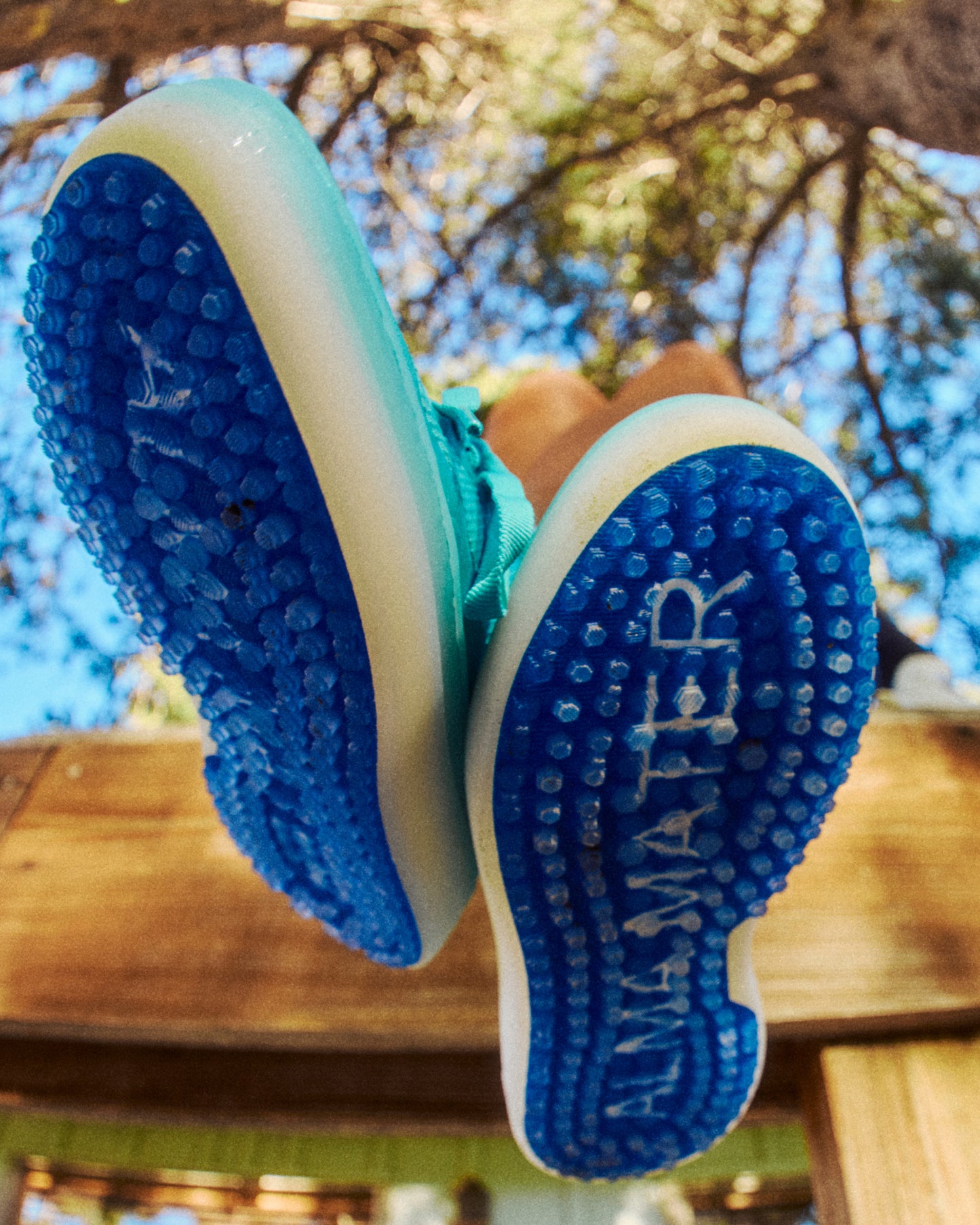 W Beta Lite - Aqua / Cobalt