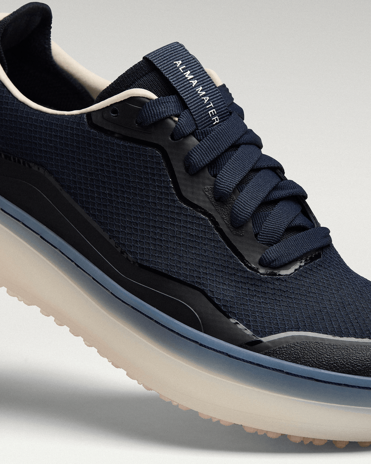 W Beta Lite - Navy / White