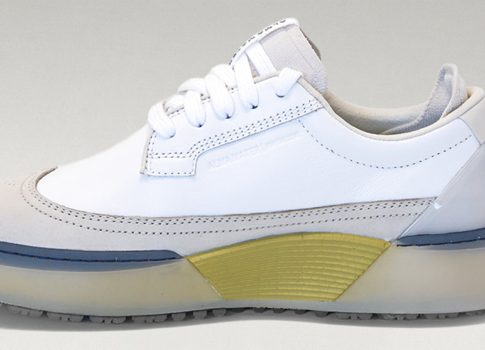 Side view of Member's Longwing. Showcasing the premium leather.